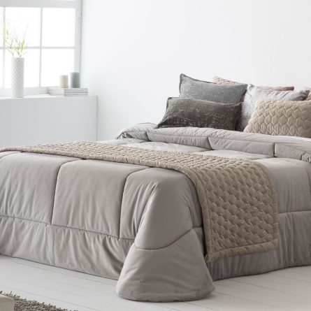 Pie de cama NAROA de Antilo