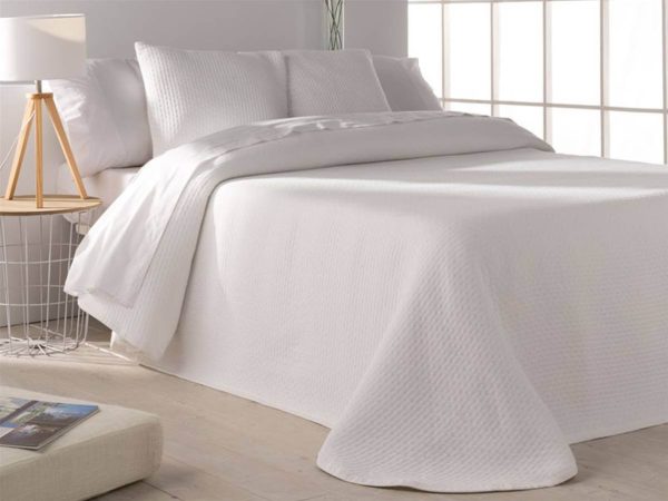 Colcha jacquard TARIFA de Barcelo