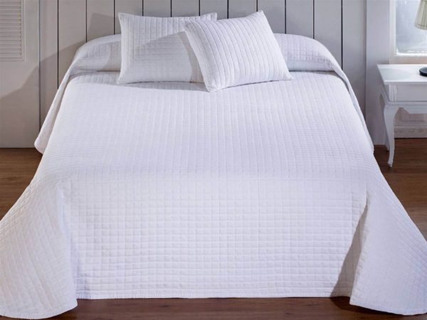 Colcha jacquard CALGARY de Barcelo