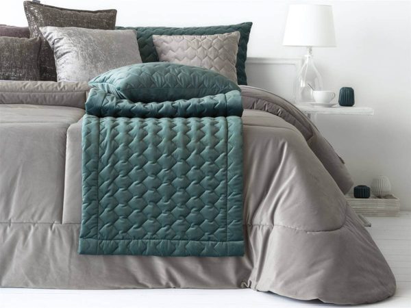 Pie de cama NAROA de Antilo Pie de cama NAROA de Antilo