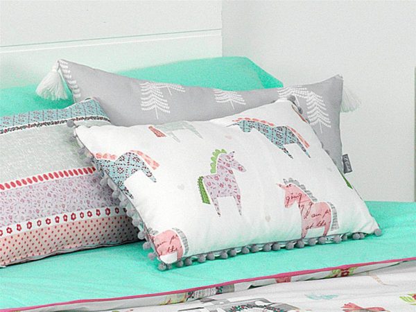 Cojín con relleno UNICORN con Madroños de Cañete