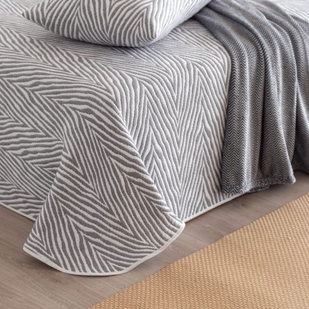 Colcha jacquard ZEBRA de Barcelo