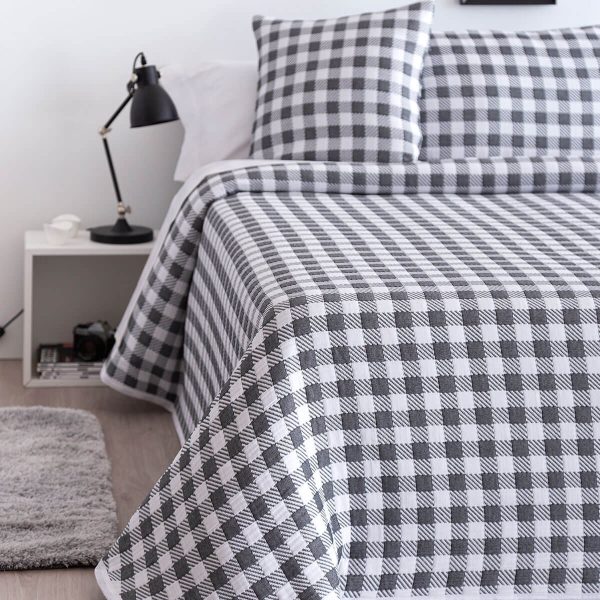 Colcha jacquard LENZO de Barcelo