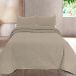 Colcha bouti EGNA de Pierre Cardin
